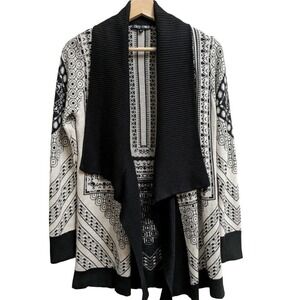Dolce Cabo Long Sleeve Open Cardigan beige black boho geometric patterns